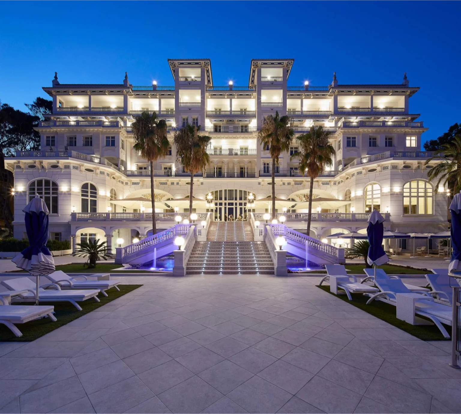 Fuentes Ornamentales Del Gran Hotel Miramar De M laga Hidroingenia